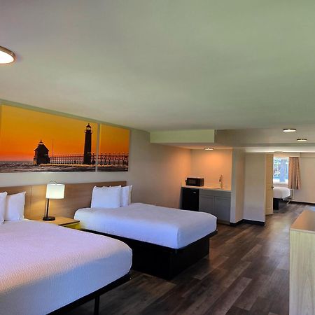 Days Inn And Suites By Wyndham Port Huron Exteriér fotografie