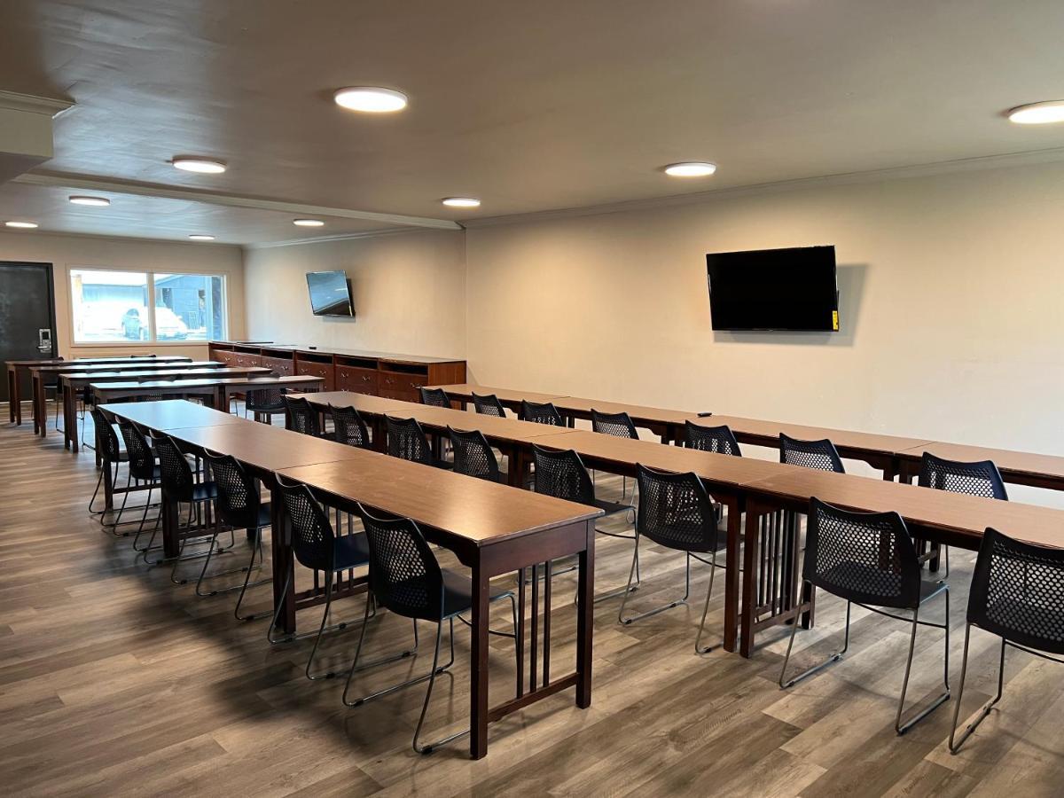Days Inn And Suites By Wyndham Port Huron Exteriér fotografie