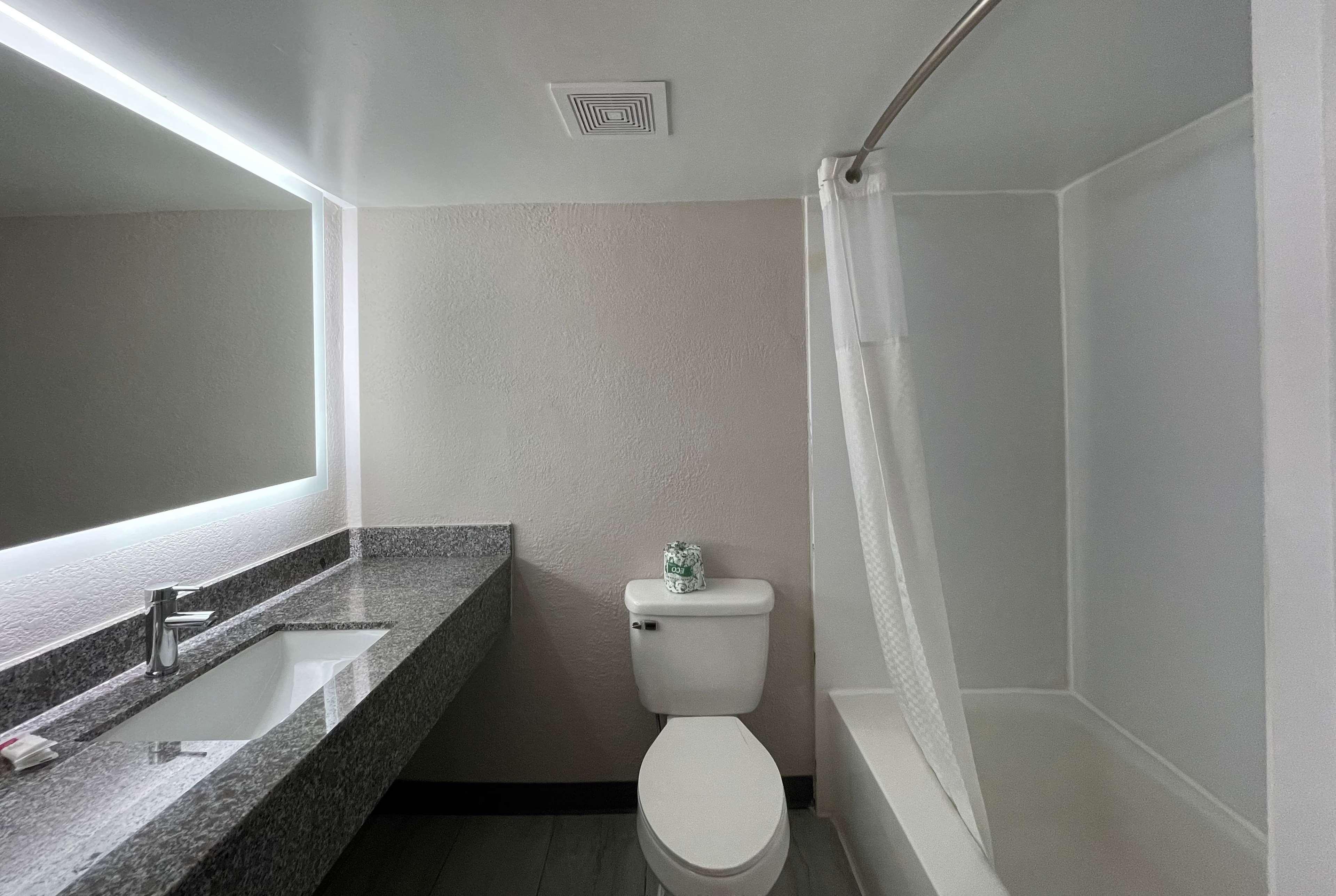 Days Inn And Suites By Wyndham Port Huron Exteriér fotografie