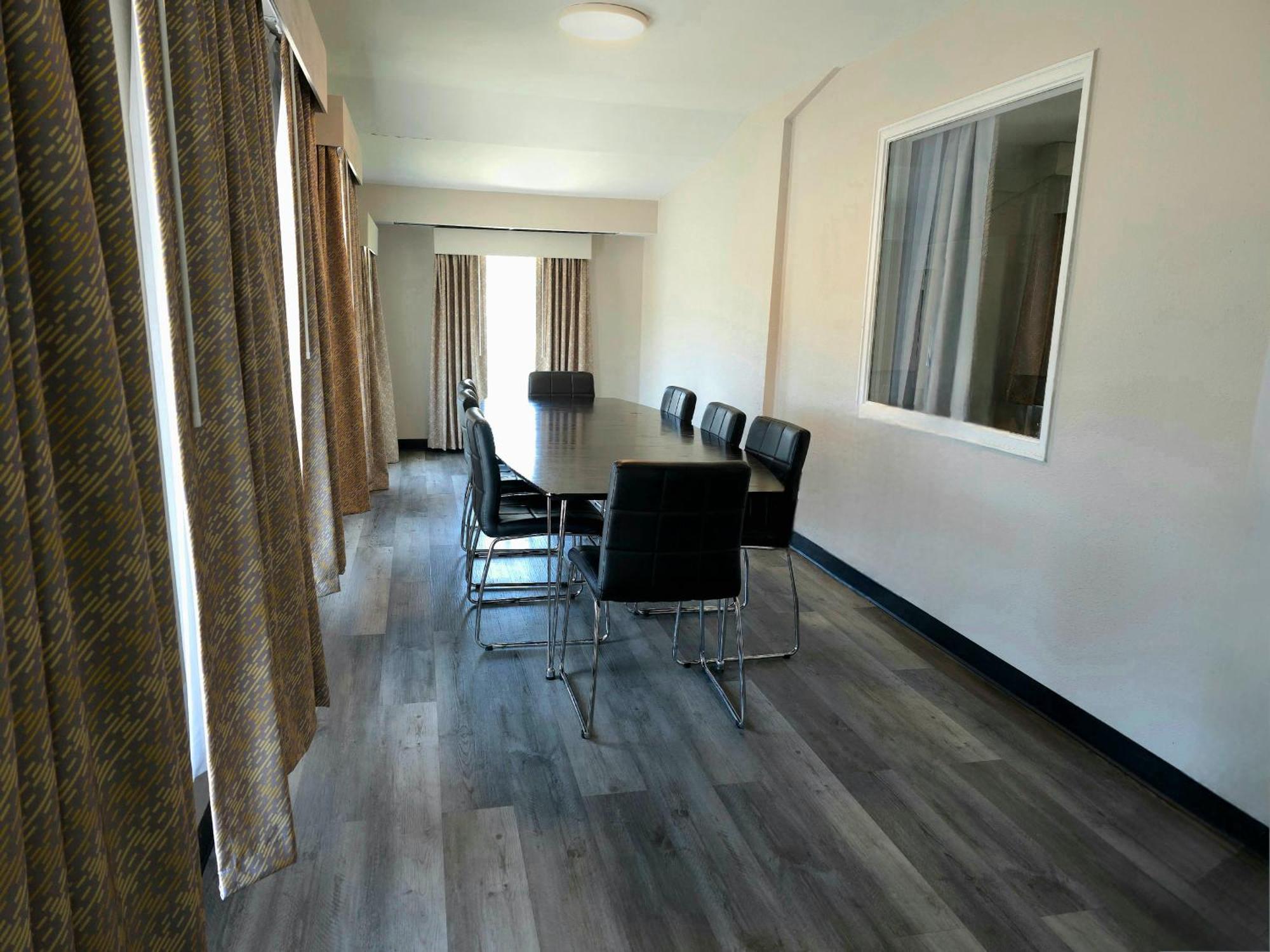 Days Inn And Suites By Wyndham Port Huron Exteriér fotografie