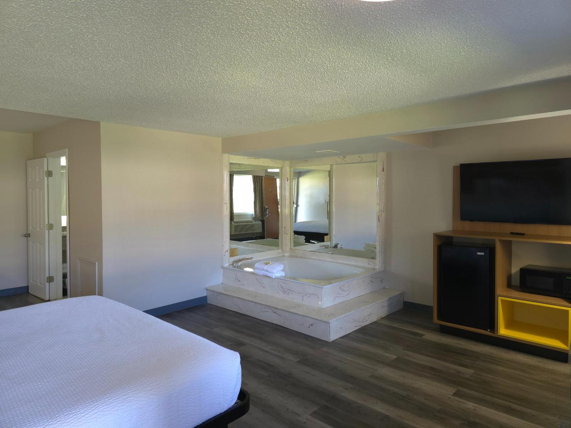 Days Inn And Suites By Wyndham Port Huron Exteriér fotografie